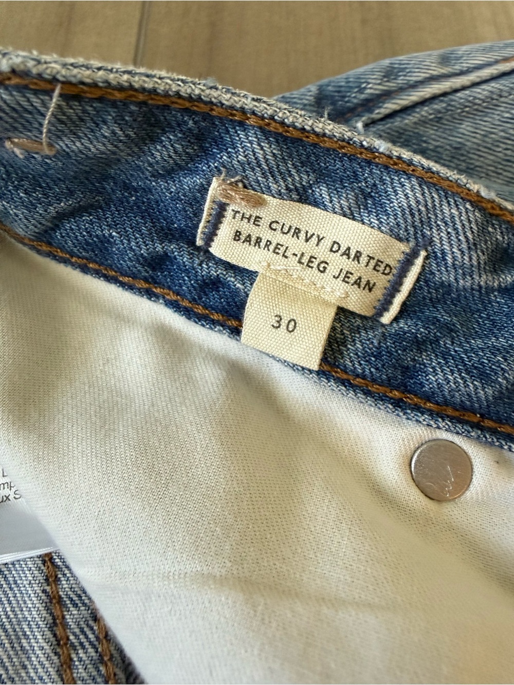 Madewell Light Blue Barrel Leg Jeans - Picture 2 of 2